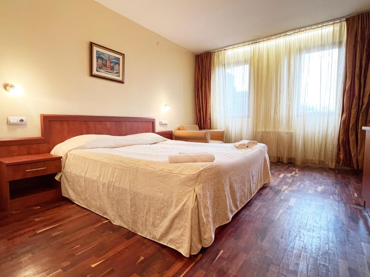 Park Hotel Банско Экстерьер фото
